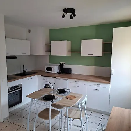 Appartamento Avec Terrasse Et Jardin Privatif - Centre - Parking Gratuit Figeac